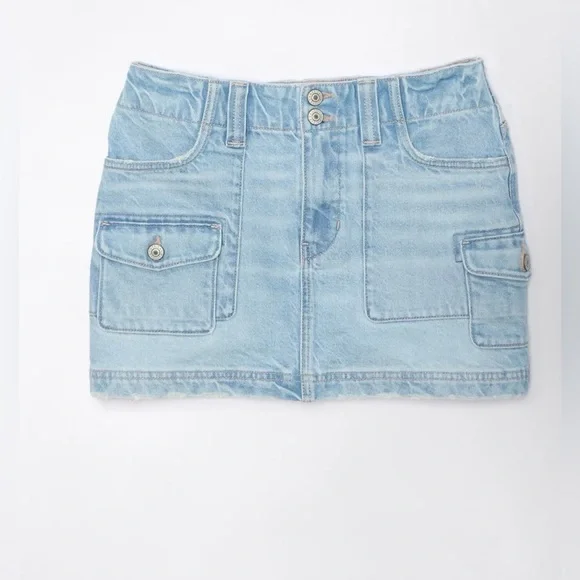 American Eagle Outfitters- Women's “Medium Bright Indigo Color” Jean Skirt. - Picture 4 of 5